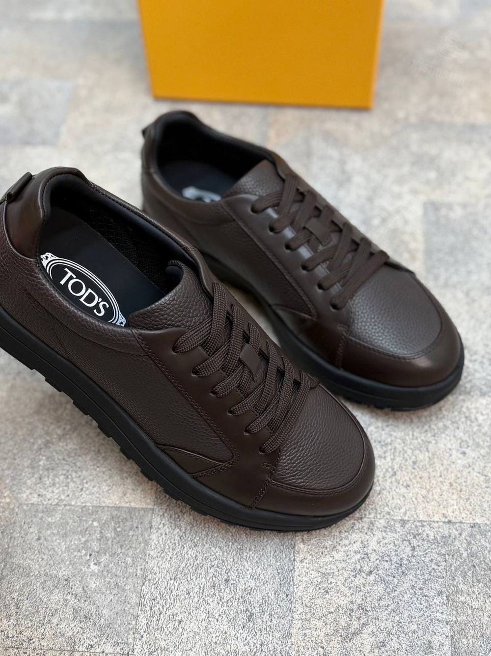 Кроссовки Bally