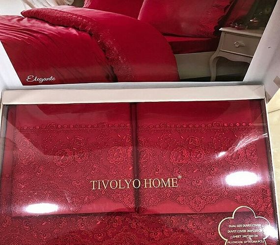 Постельное белье ELEGANT красное с кружевом TIVOLYO HOME Турция