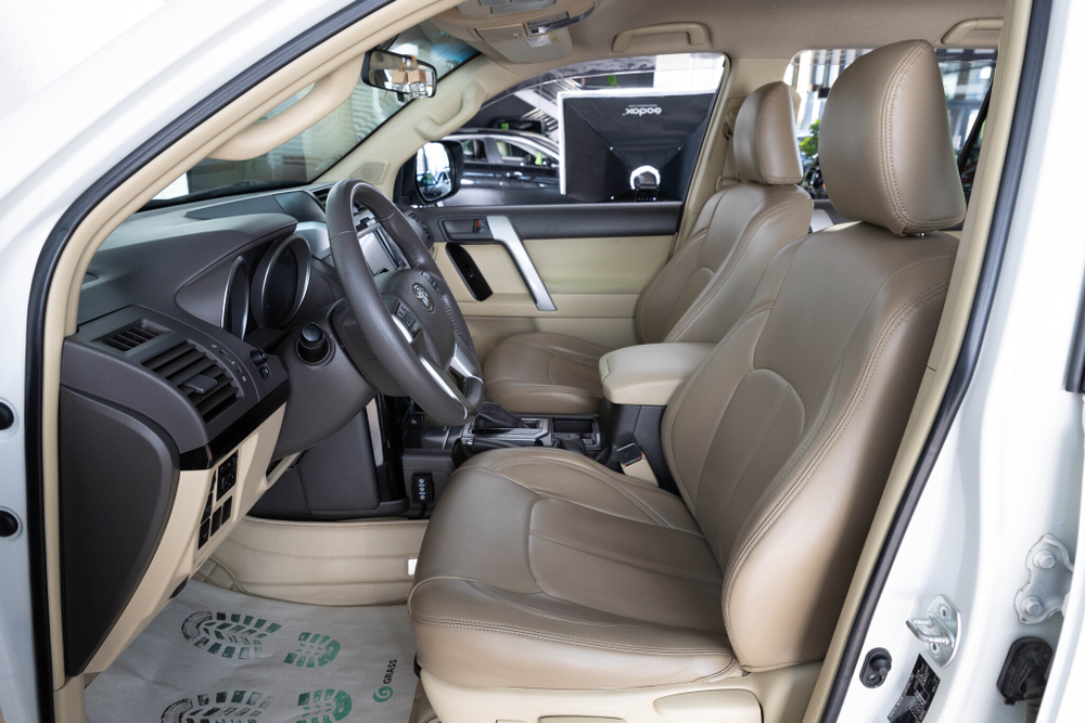 Toyota Land Cruiser Prado, 2014 год