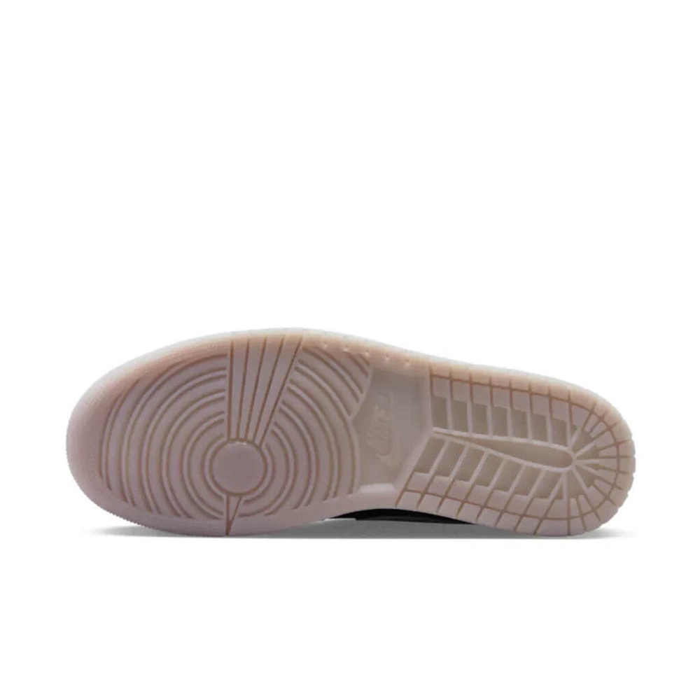 Кроссовки Air Jordan 1 Low SE Iced Lilac