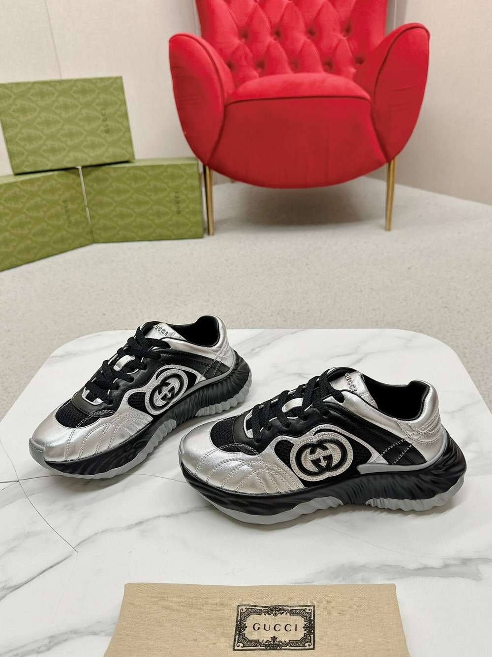 Gucci Ripple Trainer