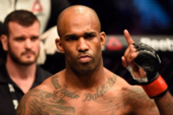 Манува нокаутировал Андерсона на UFC Fight Night 107