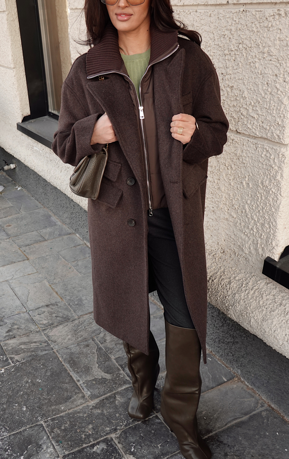 Пальто двубортное из шерсти с манишкой