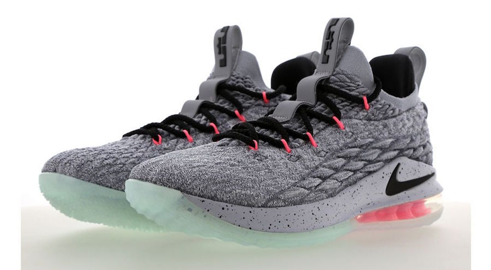 Заказать Nike LeBron 15 Low Flight Pack