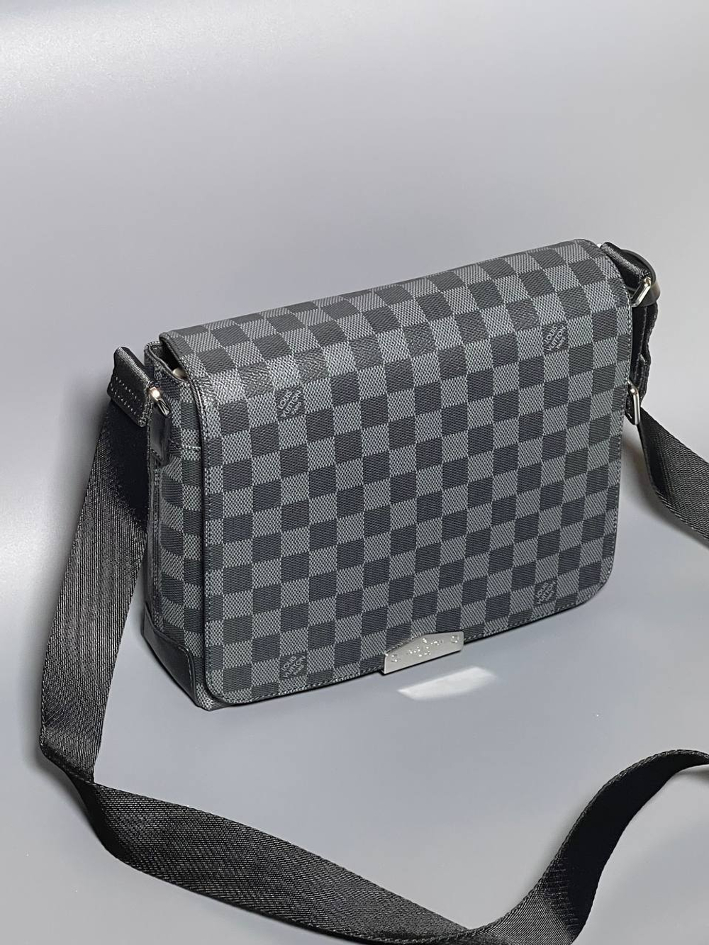 Сумка Louis Vuitton