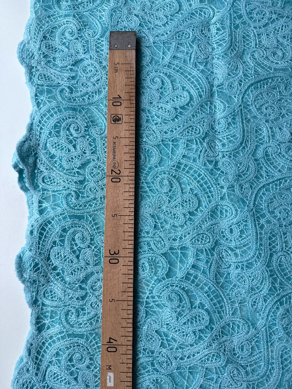 Вышивка с пайетками (Голубая)