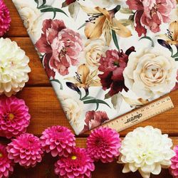 Ткань флис коричневые цветы