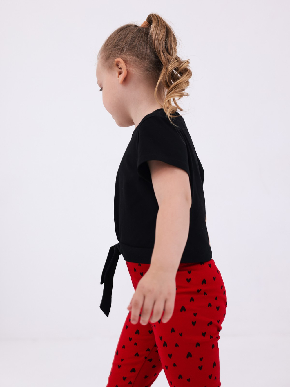 Блузка для девочки, модель №1, рост 110 см, черная