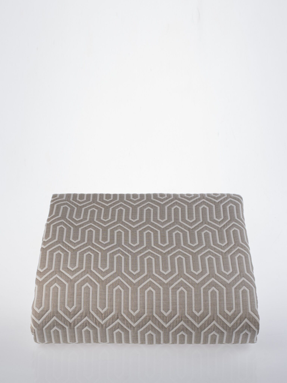 Покрывало 260x280 Claire Batiste Klee бежевое