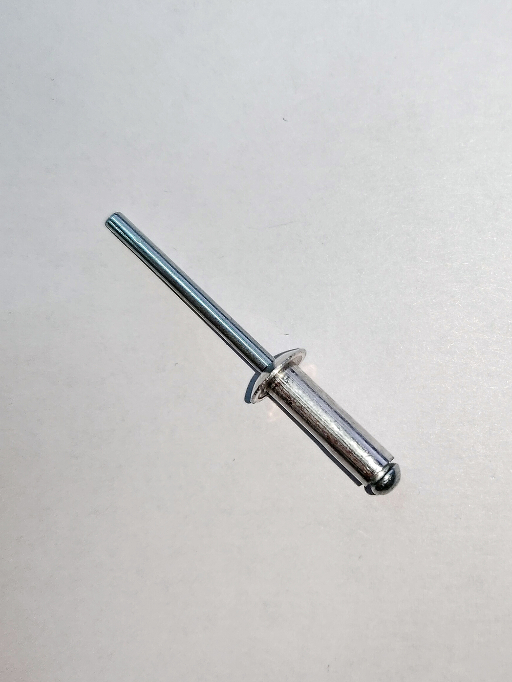 4,8х16 заклепка вытяжная комбинированная (20 шт.)