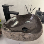 Раковина из речного камня RS-65069 44*36*16 0861