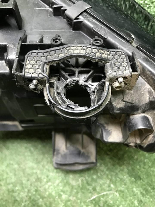 Битая Фара левая BMW X5 G05 (18-23) Laser Light