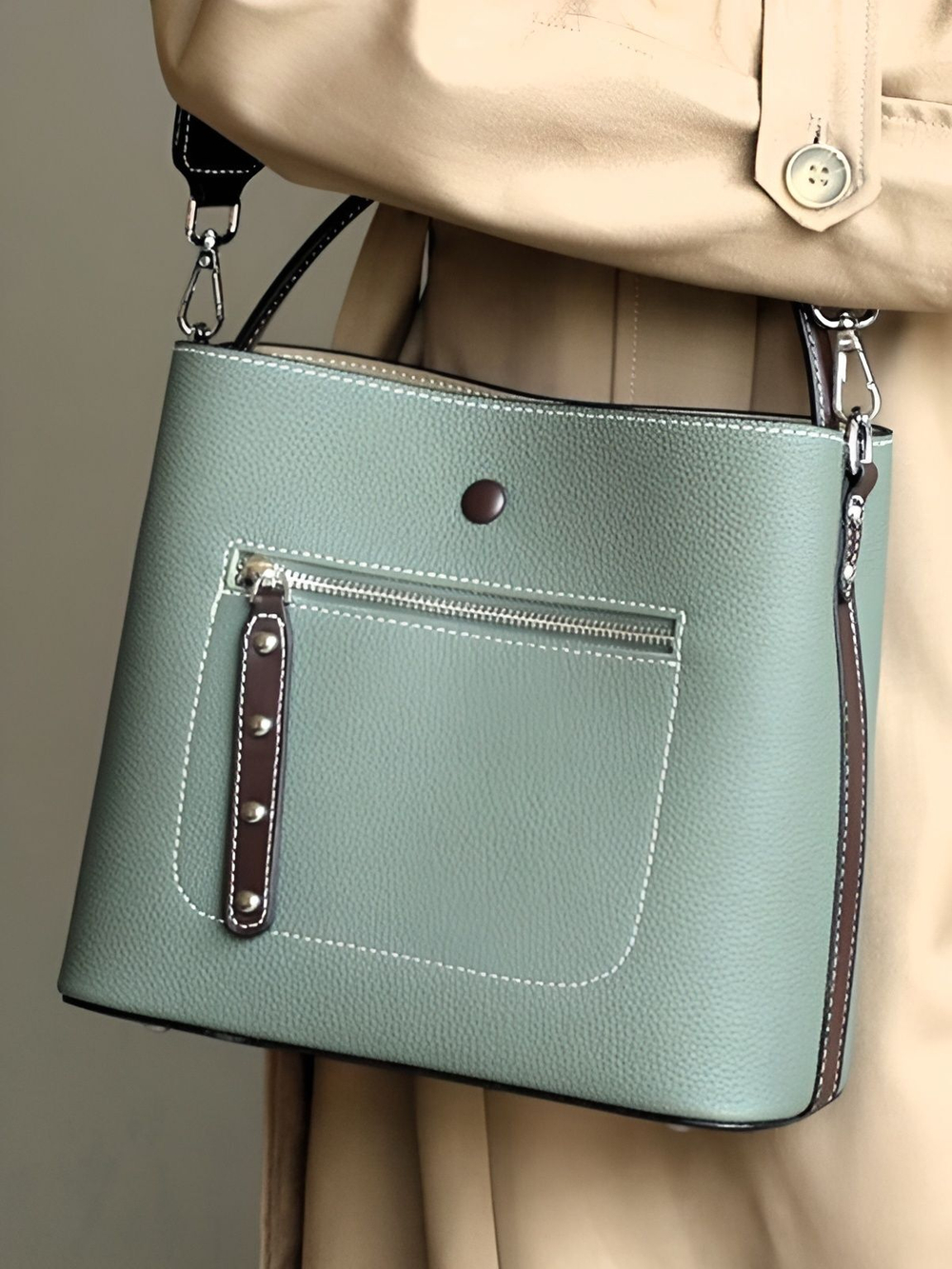 женская сумка на плечо из натуральной кожи