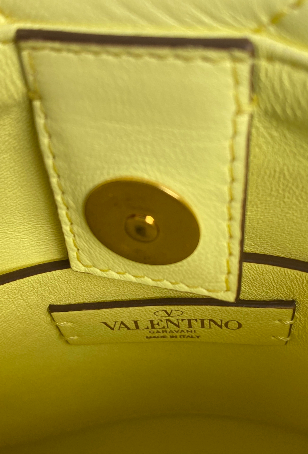 Сумка Valentino Roman Stud small