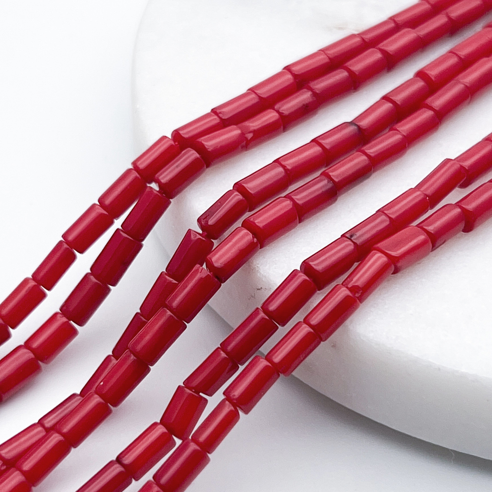 Коралл тонированный, размер около 5,3*3 мм, цена за 36-37 шт (1/2 нити)