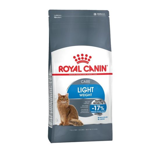 Royal Canin Light Weight Care для взрослых кошек и котом, склонных к избыточному весу / на 17% меньше калорий