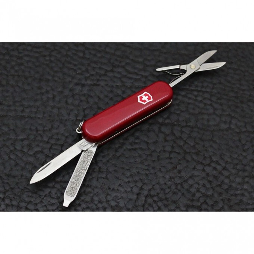 Нож-брелок Victorinox Classic Signature Lite, 58 мм, 7 функций, красный