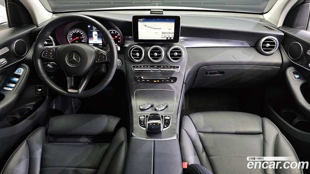 Mercedes-Benz GLC-Class X253 GLC300 4MATIC (11.2019)