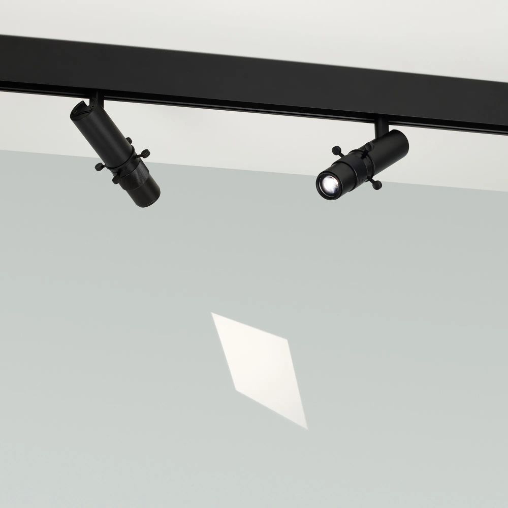 Светильник MAG-ORIENT-SPOT-CROP-ZOOM-TC-R35-6W Day4000 (BK, 19-29 deg, 48V) (Arlight, IP20 Металл, 3 года) 045066