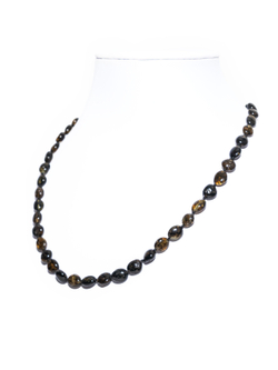 Бусы из янтаря натурального. Длина 45 см, бусины 8 на 5 мм. Янтарные бусы женские лечебные