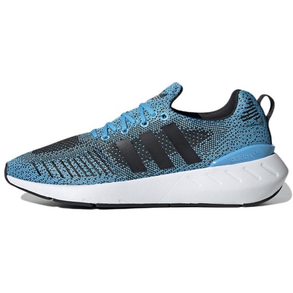 Adidas originals Swift Run 22