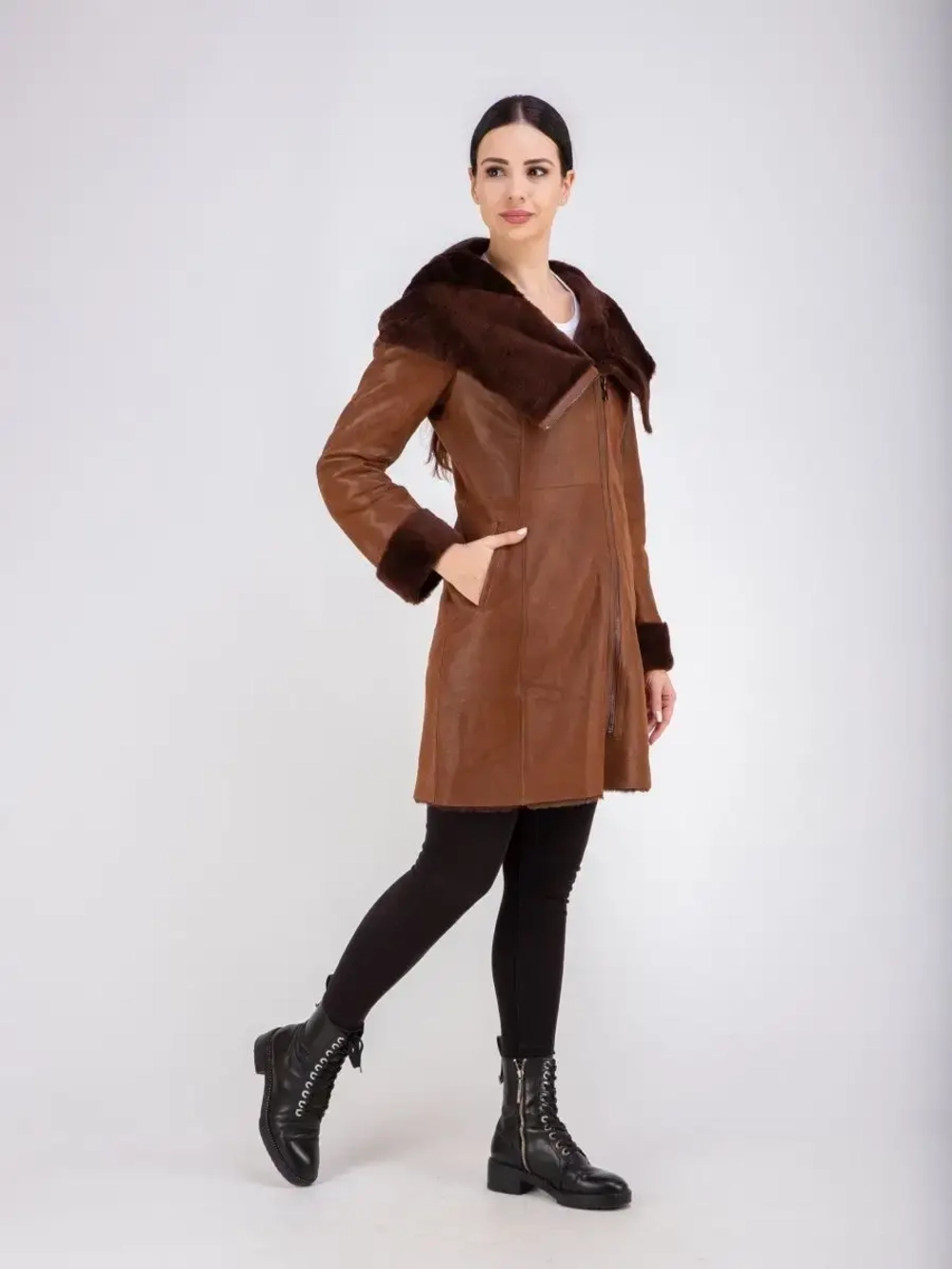 Дубленка женская натуральная длинная с капюшоном Турция