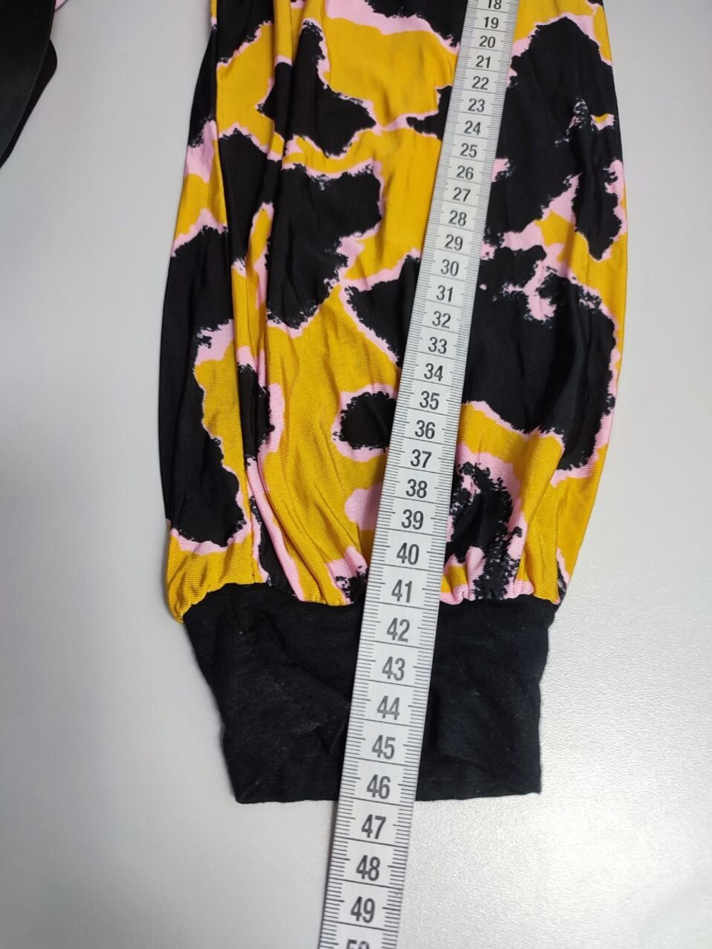 Блузка с ярким принтом 44 размер