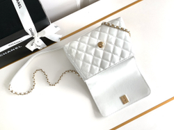 Chanel Bag 19 cm
