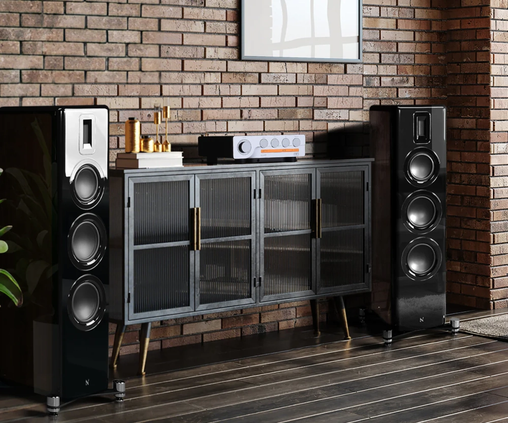 Quad 3 Grey — интегральный стереоусилитель со встроенным ЦАП