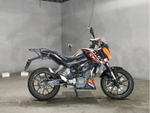 KTM 200 Duke 041610