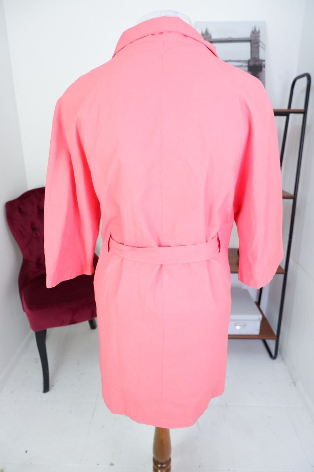 Плащ Oodji жизнерадостного оттенка 44 размер