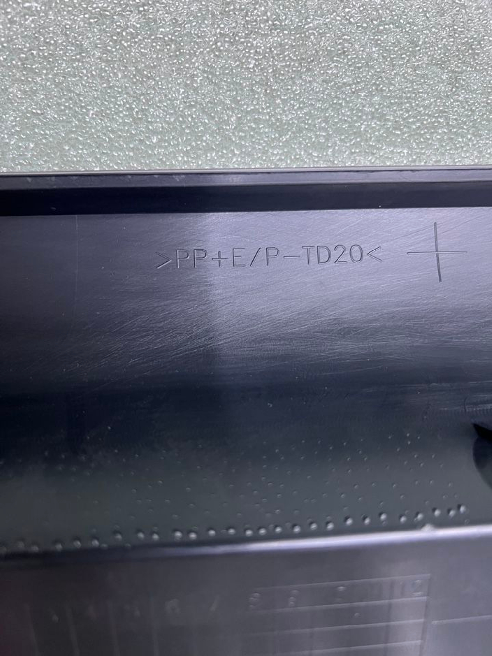 Накладка порога Mitsubishi Pajero Sport 3 правая 5360A416. Оригинал.