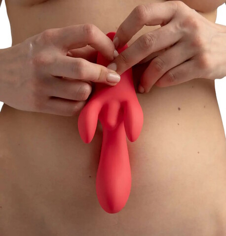 Вибратор-кролик с 4 моторами Woma Shakira, красный