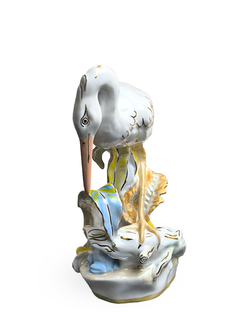 Фарфоровая статуэтка "Цапля и лягушка" (Аист) Дулево