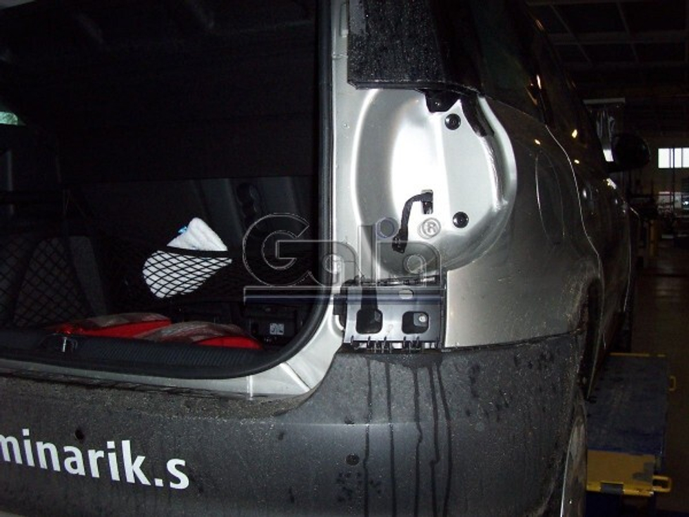 Фаркоп оцинкованный Galia S098C для Skoda Yeti 2009-2018(паспорт и сертификат в комплекте)(без электрики)