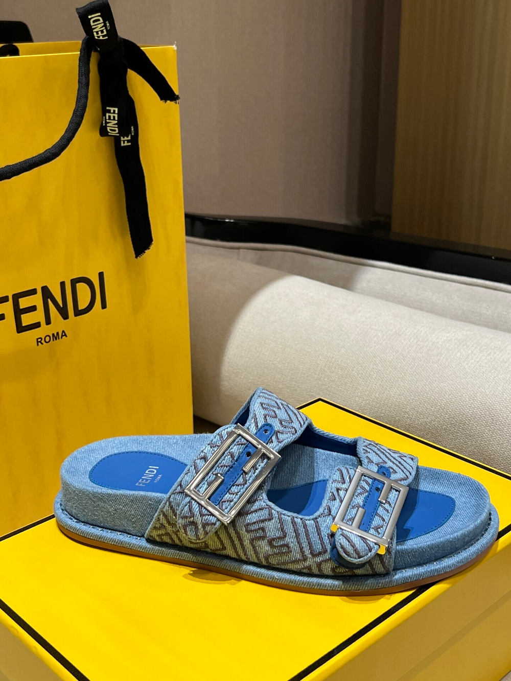 Fendi Feel Slides