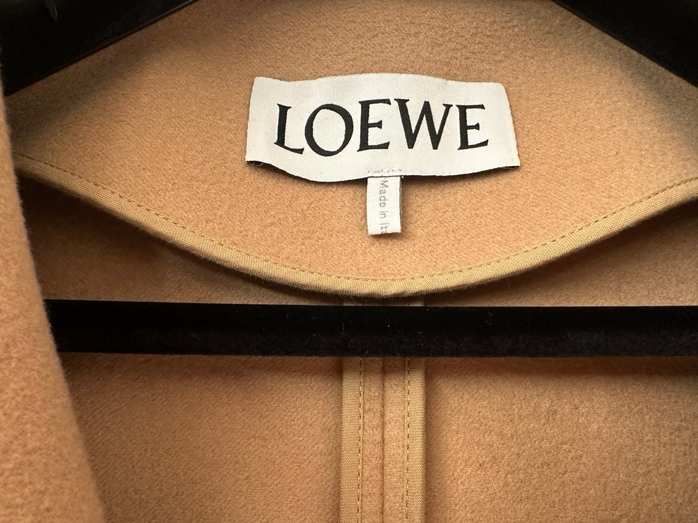 Пальто Loewe