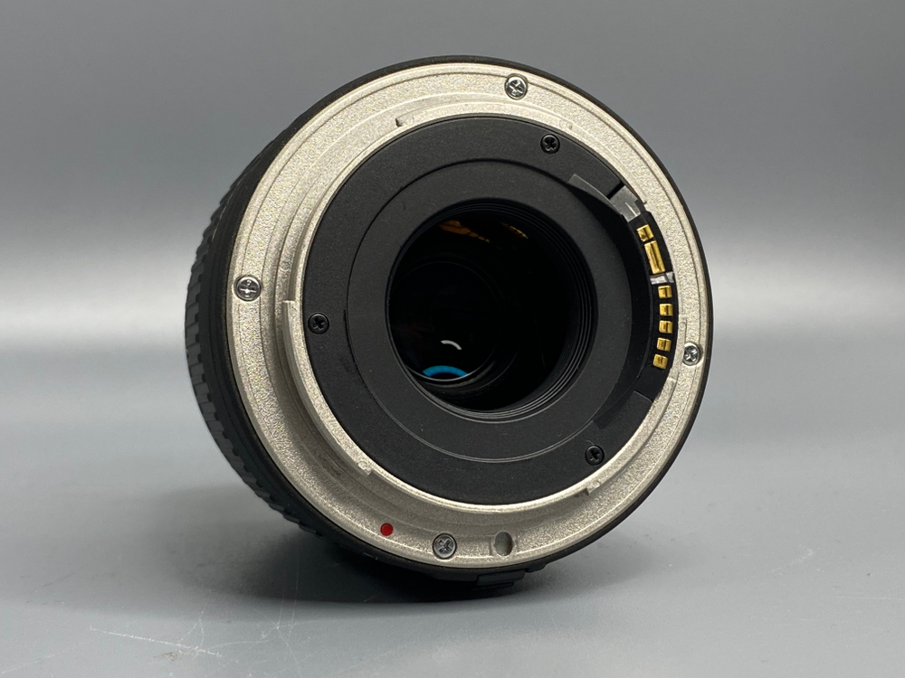 Sigma DG 28-70mm 2.8-4 Canon