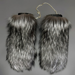 Варежки из меха чернобурки с отделкой из норки