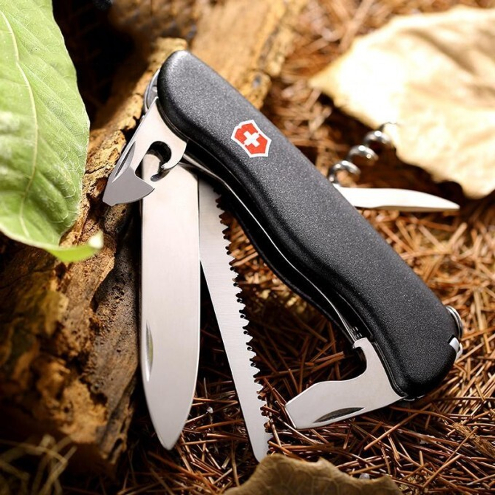 Нож Victorinox Forester, 111 мм, 12 функций, с фиксатором лезвия, черный