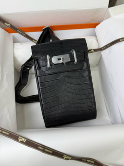 Сумка-мессенджер Hermes из кожи крокодила