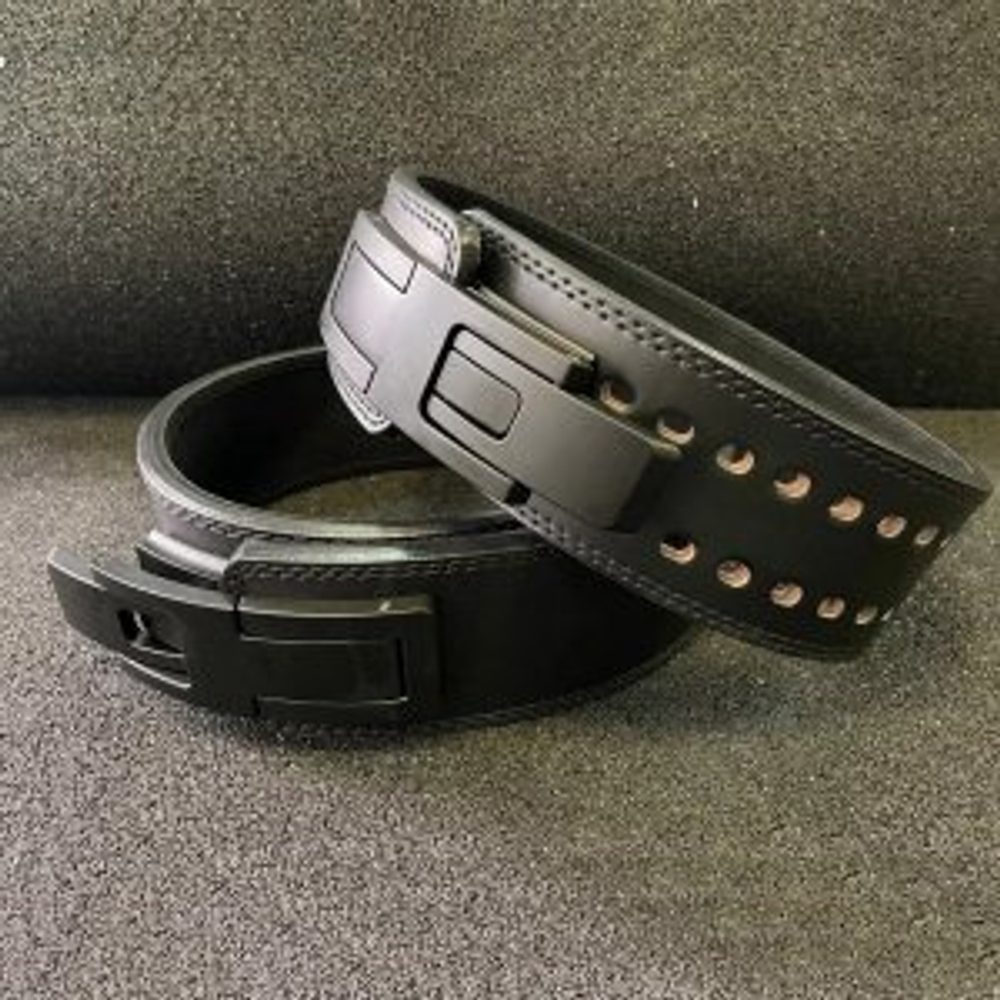 Пояс с карабином из кожи XL