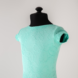 платье для танцев с гипюром