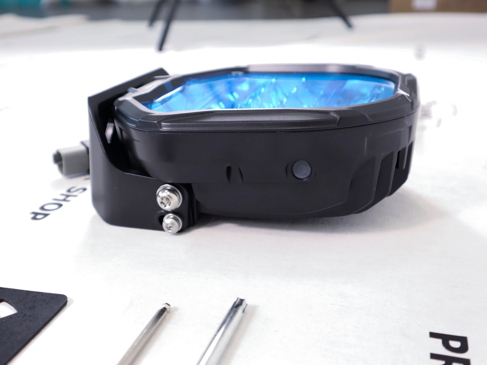 Фара AURORA ALO-P-R-7-R15Y-AW 7″ 270W c подсветкой корпуса (ДХО) Янтарный + Белый 1 шт.