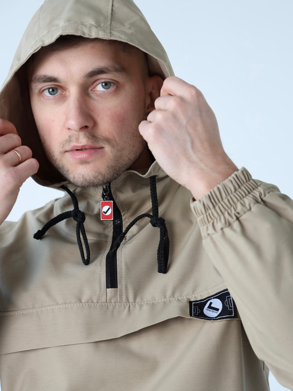 Анорак мужской без утеплителя бежевый Город Горький