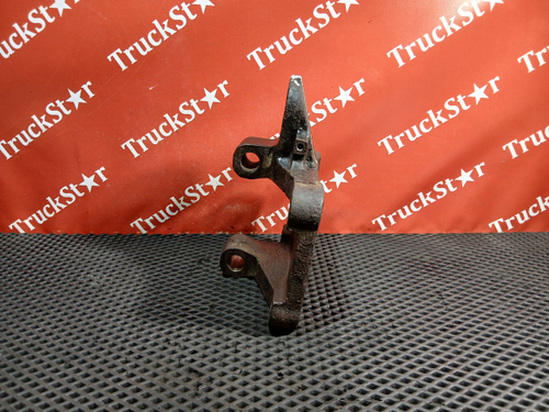 Кронштейн пневморессоры правый