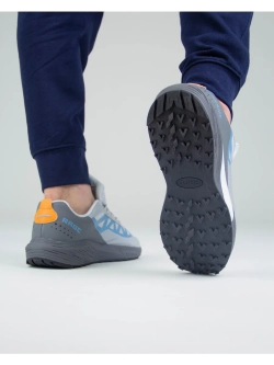 Облегченные беговые кроссовки