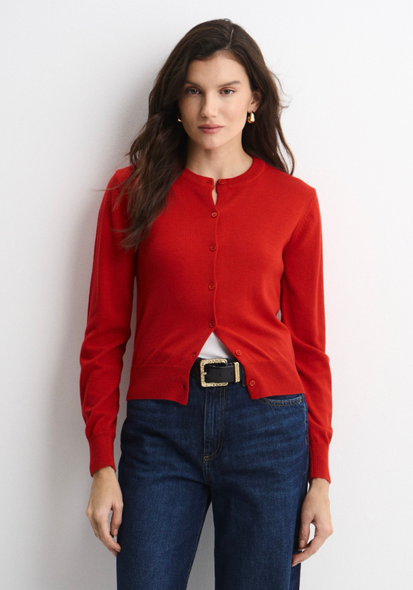 Джемпер на пуговках красный