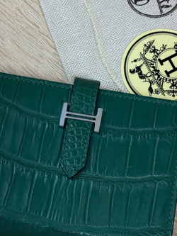 Кошелек Hermes из кожи крокодила