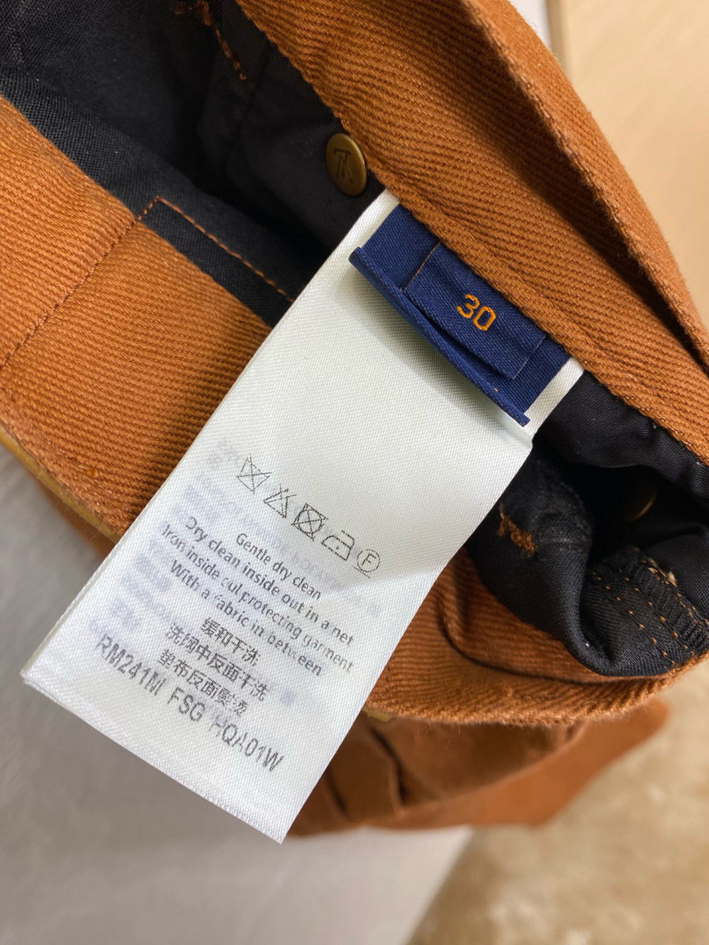 Louis Vuitton Pants